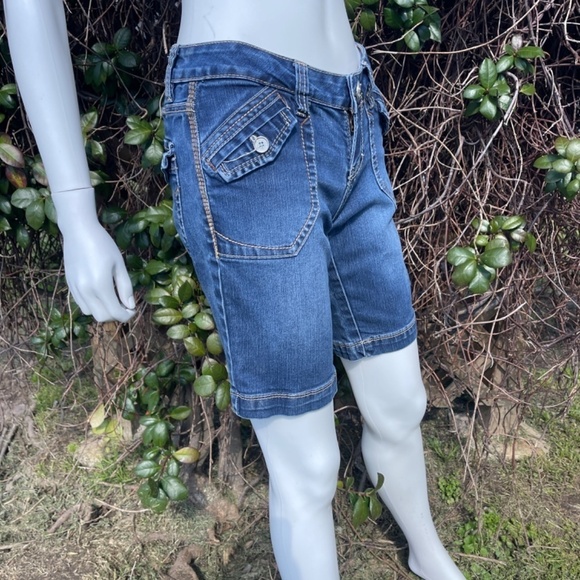 Union Bay Stretch Bermuda Denim Shorts - Picture 3 of 8